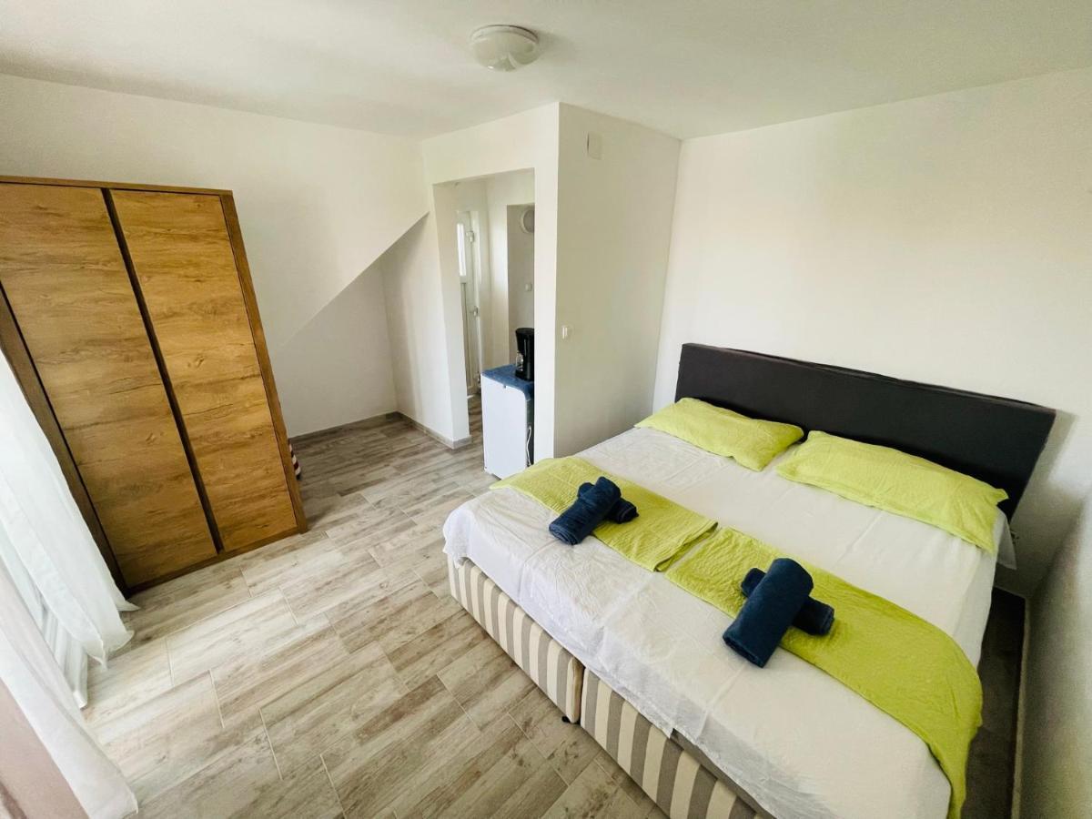 Beauty Living Jasmina Apartman Punat Kültér fotó